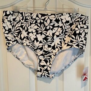 Lands' End Black and White Swimwear